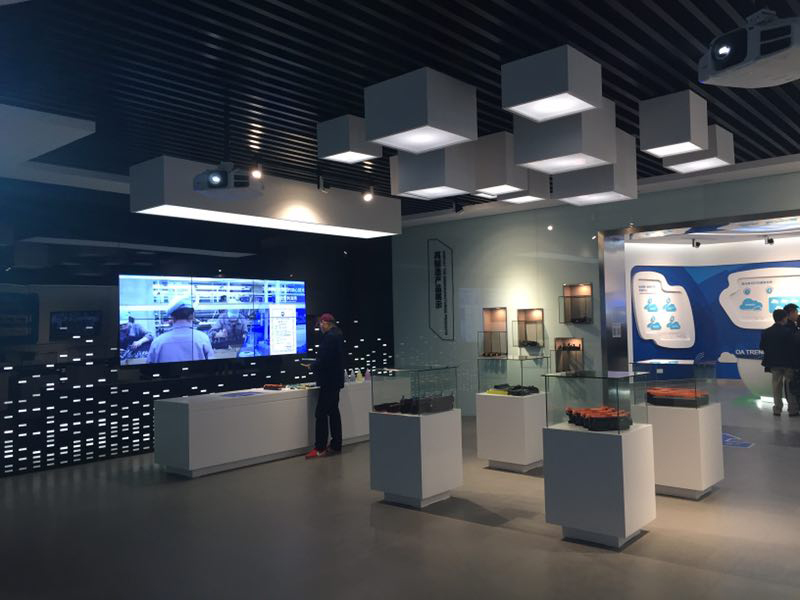 女人与公狍交酡女免费