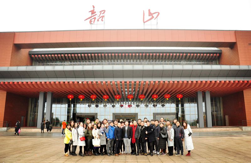 女人与公狍交酡女免费