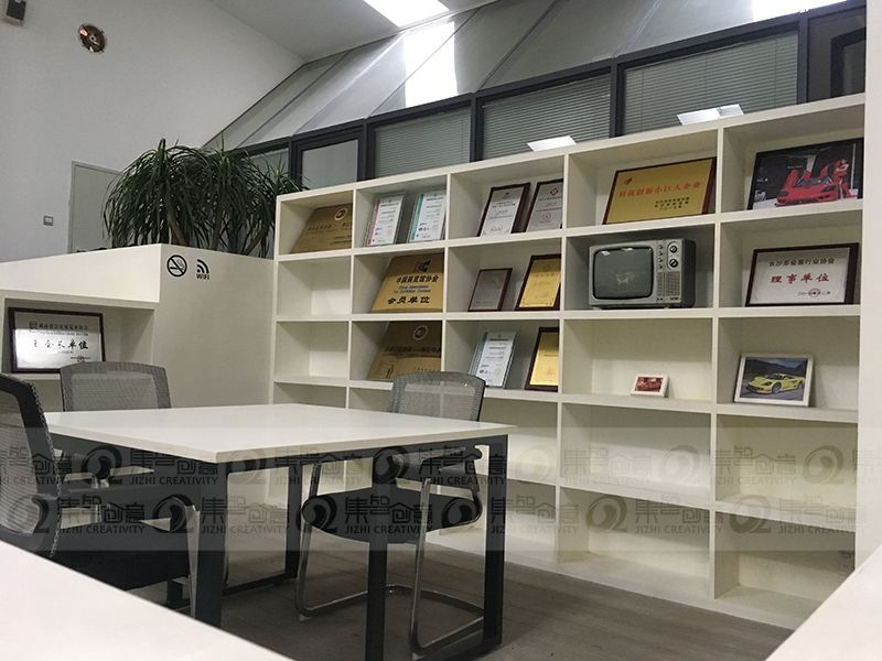 女人与公狍交酡女免费