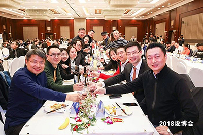 女人与公狍交酡女免费