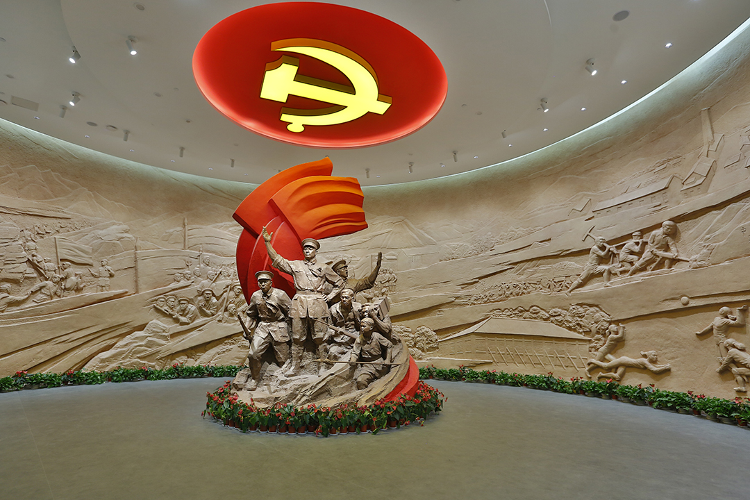 女人与公狍交酡女免费