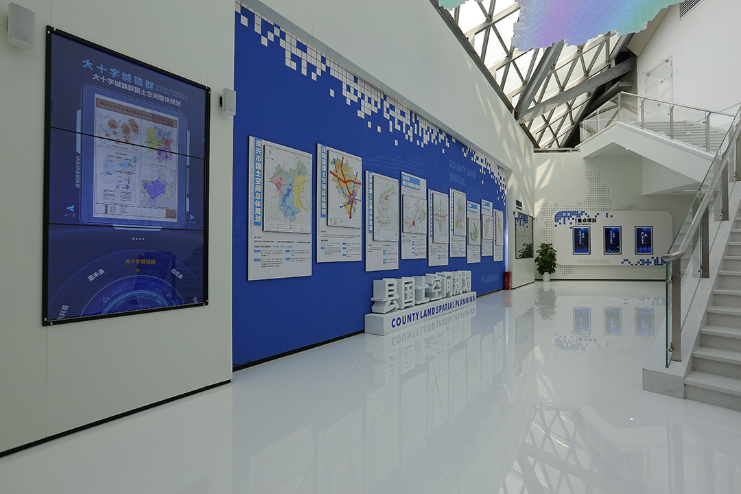 女人与公狍交酡女免费